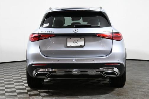 2025 Mercedes-Benz GLC 350e Base 4MATIC