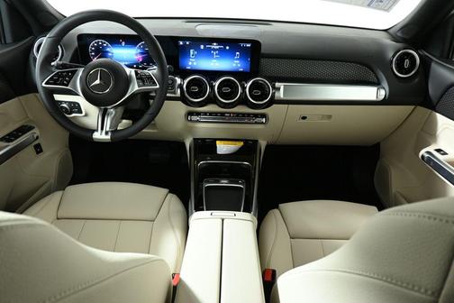 2025 Mercedes-Benz GLB 250 Base 4MATIC