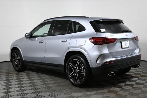 2026 Mercedes-Benz GLA 250 Base 4MATIC