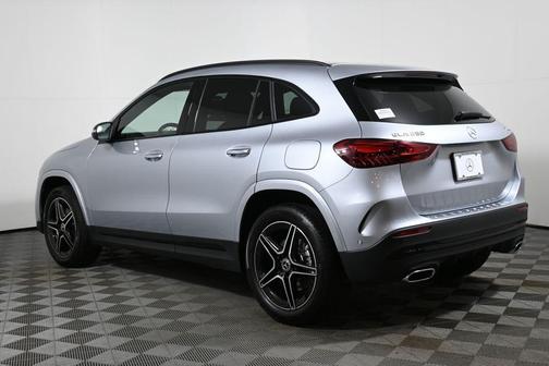 2026 Mercedes-Benz GLA 250 Base 4MATIC