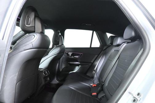 2025 Mercedes-Benz GLC 350e Base 4MATIC