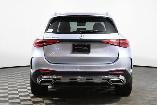 2025 Mercedes-Benz GLC 350e Base 4MATIC