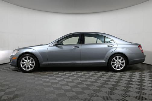 2008 Mercedes-Benz S-Class S 550 4MATIC