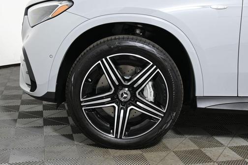 2025 Mercedes-Benz GLC 350e Base 4MATIC