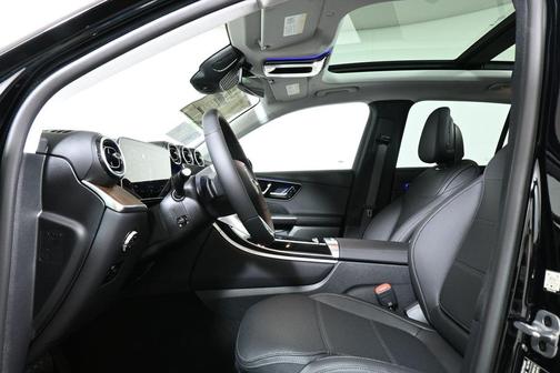 2025 Mercedes-Benz GLC 350e Base 4MATIC