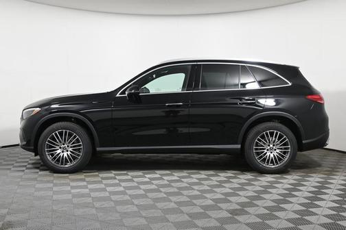 2026 Mercedes-Benz GLC 300 Base 4MATIC