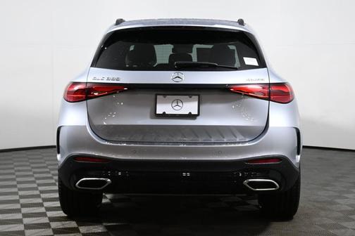2026 Mercedes-Benz GLC 300 Base 4MATIC