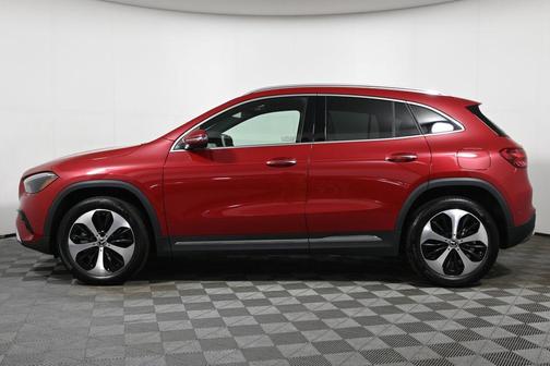 2025 Mercedes-Benz GLA 250 Base 4MATIC