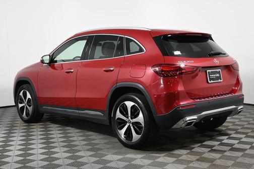 2025 Mercedes-Benz GLA 250 Base 4MATIC