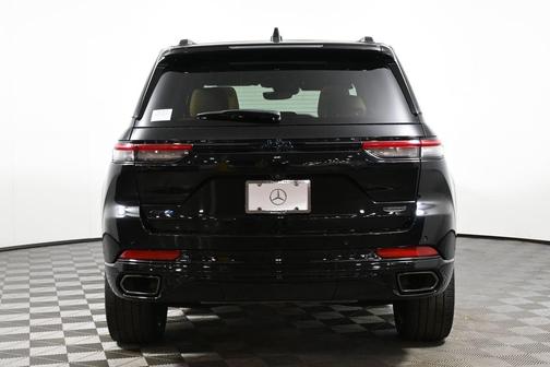 2023 Jeep Grand Cherokee 4xe Summit