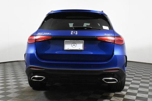 2026 Mercedes-Benz GLC 350e 