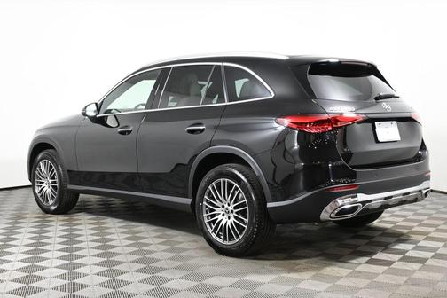2025 Mercedes-Benz GLC 300 Base 4MATIC
