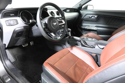 2016 Ford Mustang EcoBoost Premium
