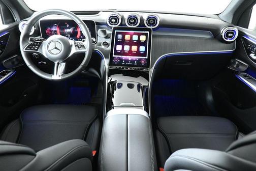 2025 Mercedes-Benz GLC 350e Base 4MATIC