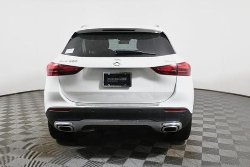 2026 Mercedes-Benz GLA 250 Base 4MATIC