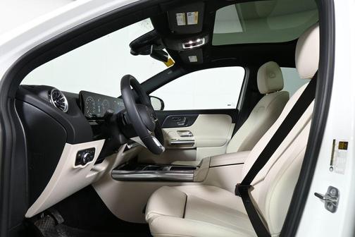 2026 Mercedes-Benz GLA 250 Base 4MATIC