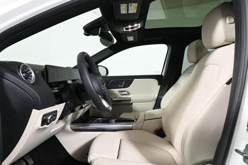 2026 Mercedes-Benz GLA 250 Base 4MATIC