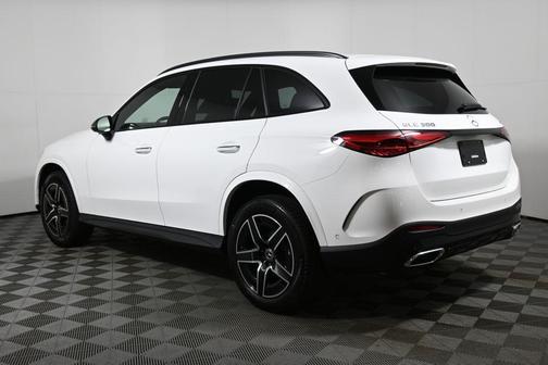 2026 Mercedes-Benz GLC 300 Base 4MATIC