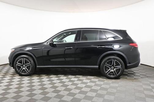 2026 Mercedes-Benz GLC 300 Base 4MATIC