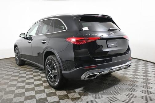 2026 Mercedes-Benz GLC 300 Base 4MATIC