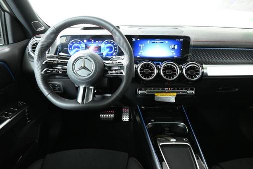 2024 Mercedes-Benz EQB 300 Base 4MATIC