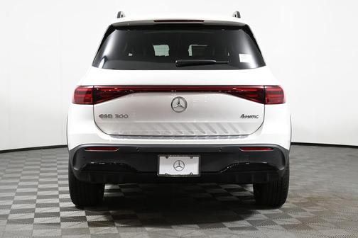 2024 Mercedes-Benz EQB 300 Base 4MATIC