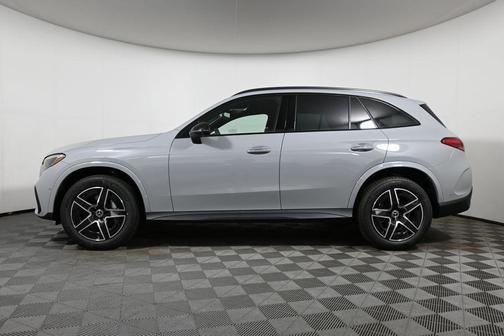 2025 Mercedes-Benz GLC 300 Base 4MATIC