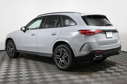2025 Mercedes-Benz GLC 300 Base 4MATIC