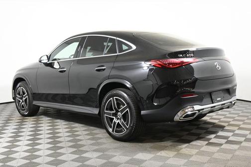 2025 Mercedes-Benz GLC 300 4MATIC Coupe
