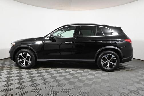 2025 Mercedes-Benz GLC 350e Base 4MATIC
