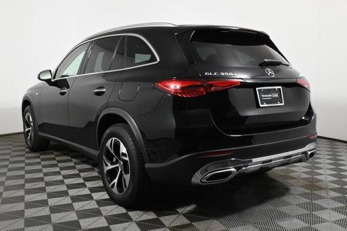 2025 Mercedes-Benz GLC 350e Base 4MATIC