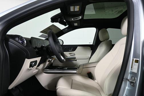 2026 Mercedes-Benz GLA 250 Base 4MATIC