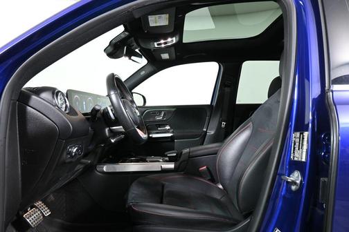 2021 Mercedes-Benz GLB 250 Base 4MATIC