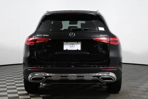 2026 Mercedes-Benz GLC 300 Base 4MATIC