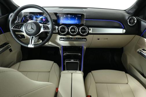 2026 Mercedes-Benz GLB 250 Base 4MATIC