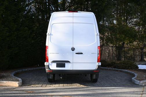 2025 Mercedes-Benz Sprinter 2500 144 WB