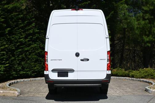 2025 Mercedes-Benz Sprinter 2500 170 WB