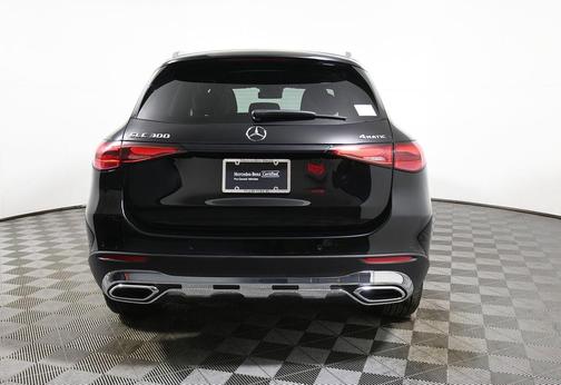 2026 Mercedes-Benz GLC 300 Base 4MATIC