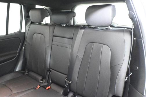 2026 Mercedes-Benz GLB 250 Base 4MATIC