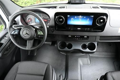 2025 Mercedes-Benz Sprinter 2500 170 WB