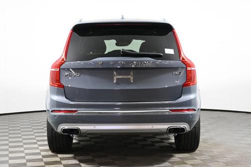 2021 Volvo XC90 T6 Inscription 7 Passenger