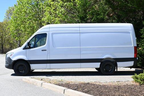2025 Mercedes-Benz Sprinter 2500 170 WB