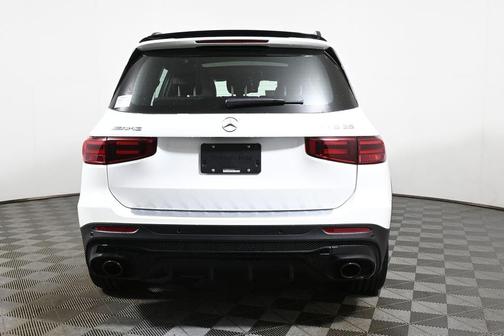 2026 Mercedes-Benz AMG GLB 35 Base