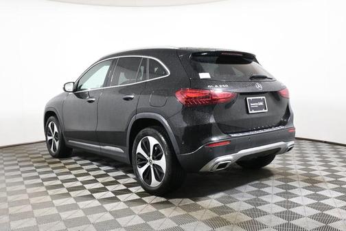 Midnight Black 2026 Mercedes-Benz GLA 250 Base 4MATIC