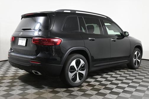 2025 Mercedes-Benz GLB 250 Base 4MATIC
