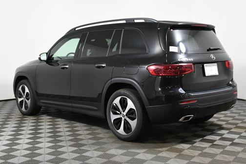 2025 Mercedes-Benz GLB 250 Base 4MATIC