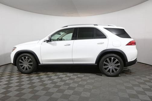 White 2025 Mercedes-Benz GLE 450e 4MATIC