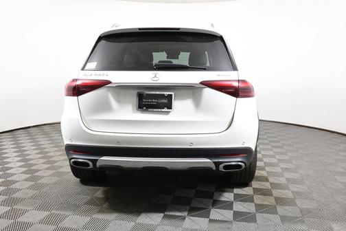 White 2025 Mercedes-Benz GLE 450e 4MATIC