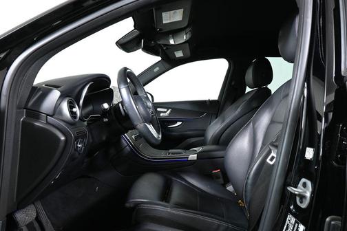 2022 Mercedes-Benz GLC 300 Base 4MATIC