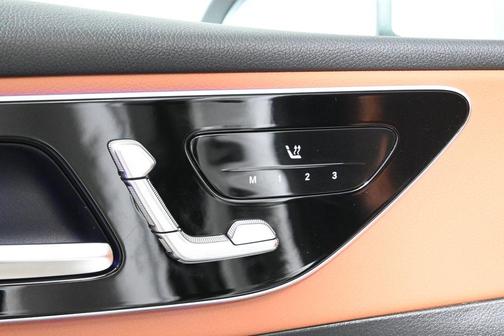 2025 Mercedes-Benz GLC 300 Base 4MATIC